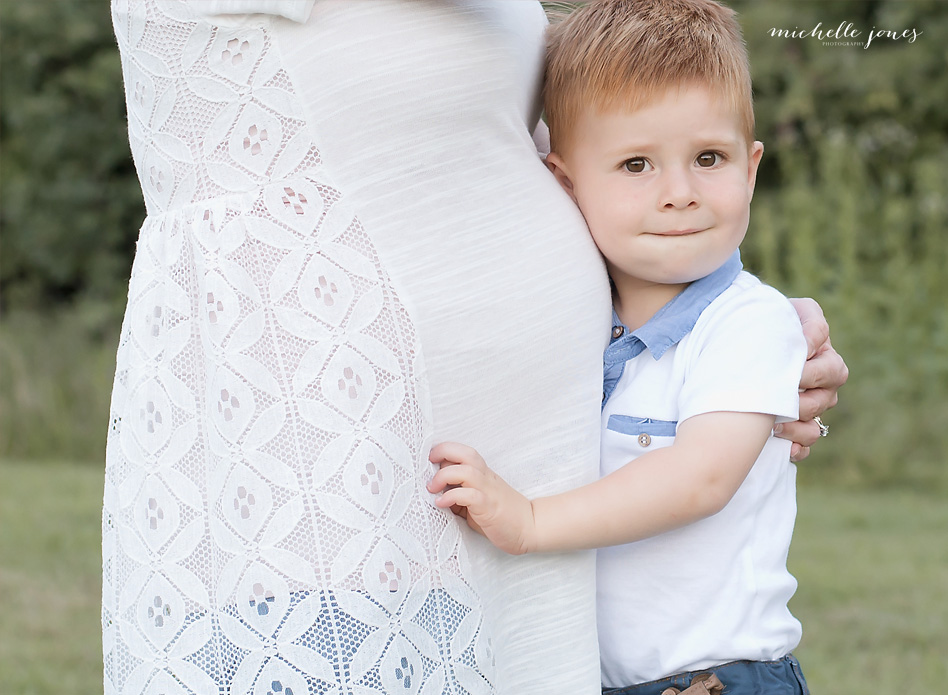 Cleveland Maternity Photographer