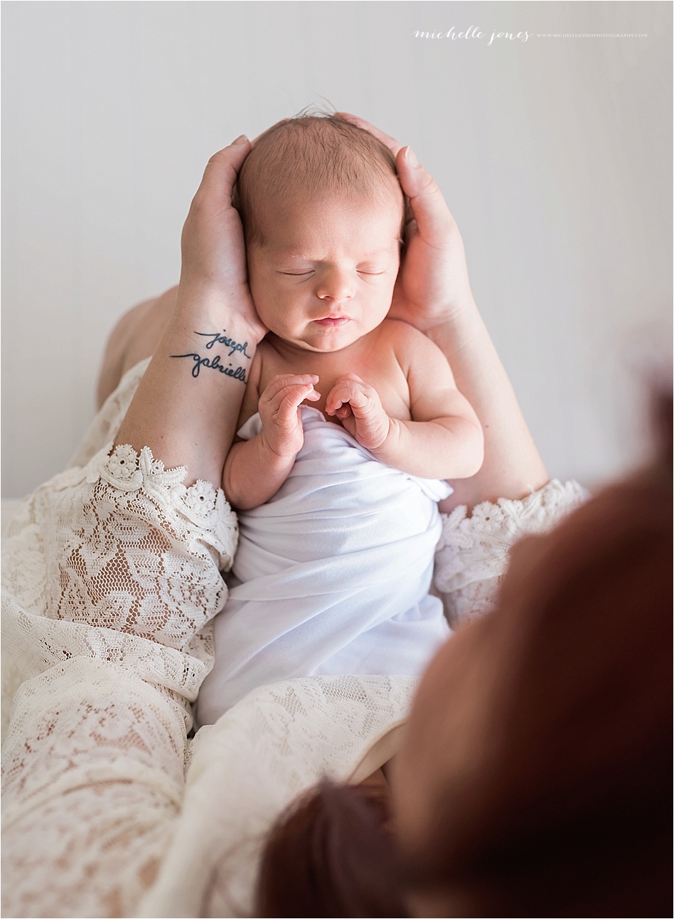 Cleveland Newborn Photographer